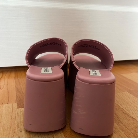 Pink Platform Sandals - Picture 4 of 6